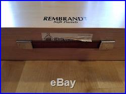 203 Rembrandt soft pastel 225 assorted, wood box