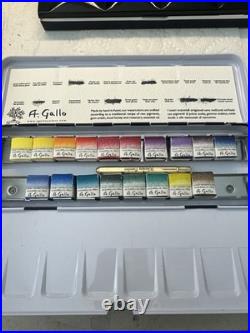 A Gallo Signature Paints, New With Brush, 18