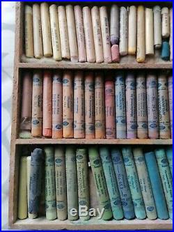 Antique French Artists Pallet / Box Of Pastel By Bourgeois Aine A Paris