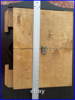 Art Box and panel No Tripod Plein Air Painting Box