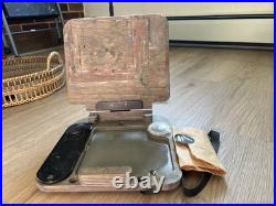 Artists travel Easel / Plein Air Pochade Box/ Made in Canada/ Superlite Artists travel Easel / Plein Air Pochade Box/ Made in Canada/ Superlite