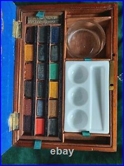 Delightful 19th cent. Winsor & Newton Artist Watercolour Box
