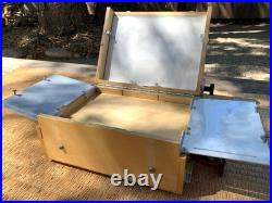 Guerilla Painter 9 x 12 Pochade Box in Very Good Condition Plein Air