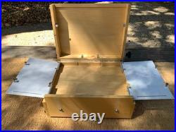 Guerilla Painter 9 x 12 Pochade Box in Very Good Condition Plein Air