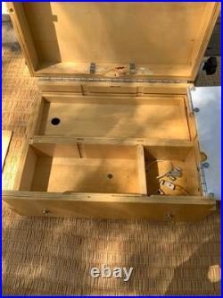 Guerilla Painter 9 x 12 Pochade Box in Very Good Condition Plein Air