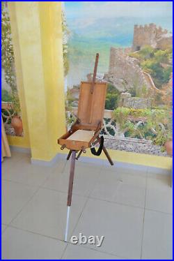 Hand Made. Folding wooden artist art easel box for painting painting tripod