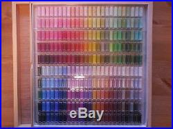 Holbein Artists' Soft Pastel Set of 250 Colors Wooden Box shipping from Japan