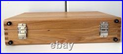 Holbein Wooden Box Oil Painting 12 Color Set