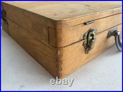 Lot of Vintage Shiva Soft Oil Paints with Dove Tail Hinged Wood Box & Brushes