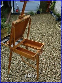 Mabef Oiled beech Italian artists easel and paint box. Excellent condition