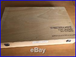 REMBRANDT soft pastels 225 have not been used! Wooden box