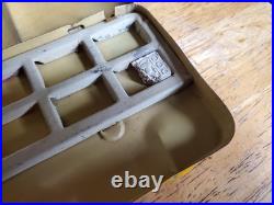 Raj Hans Reeves Copycat Watercolor Box Vintage Royal Dog & Deluxe Dog Paint Tins