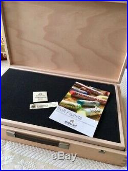 Rembrandt Soft Pastels 225 Count in Wooden Box Set