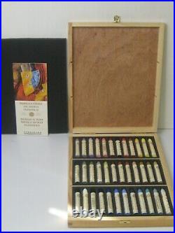 Sennelier oil pastels 36 in wooden box, brand new in open box