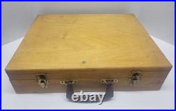 VINTAGE ARTIST PAINT BOX WOOD WOODEN DOVETAILED 19 slots
