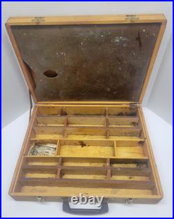 VINTAGE ARTIST PAINT BOX WOOD WOODEN DOVETAILED 19 slots