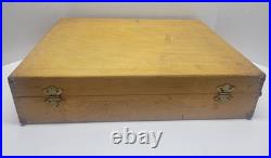 VINTAGE ARTIST PAINT BOX WOOD WOODEN DOVETAILED 19 slots