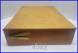 VINTAGE ARTIST PAINT BOX WOOD WOODEN DOVETAILED 19 slots