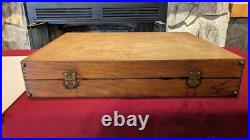 VTG Grumbacher Wooden Art Box With Pallet