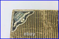 Vintage DERWENT COLOURS PENCIL DRAWING SET in box c1940's