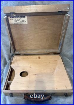 Vintage Grumbacher Inc. New York Artist oil painting box with Palette