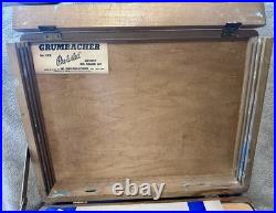 Vintage Grumbacher Inc. New York Artist oil painting box with Palette