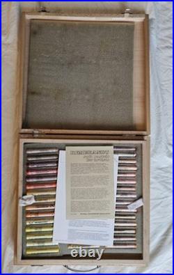 Vintage Rembrandt Soft Pastels 90 Piece Art Set Wood Storage Box with 2 Trays
