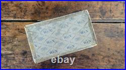 Vintage Winsor Newton No. 3 Japanned Tin Box watercolor palette