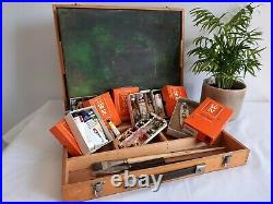 Vintage wooden artists kit art box & oil paints Daler Board Winsor Newton Rowney