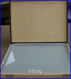 Windberg Wood Paint Box with 12 x16 Glass Pallette