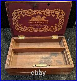 Winsor & Newton Antique Paint Box with Key